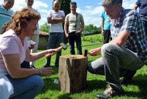 Olympiade Viticole, Votre séminaire dans le Beaujolais - Esprit Libre, jeux anciens