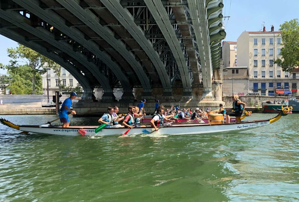 Team building Balades urbaines à Lyon : activités sur l'eau et dans les rues de Lyon